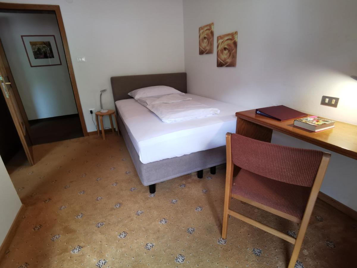 Garni Weghueb Bed & Breakfast Rablà Dış mekan fotoğraf