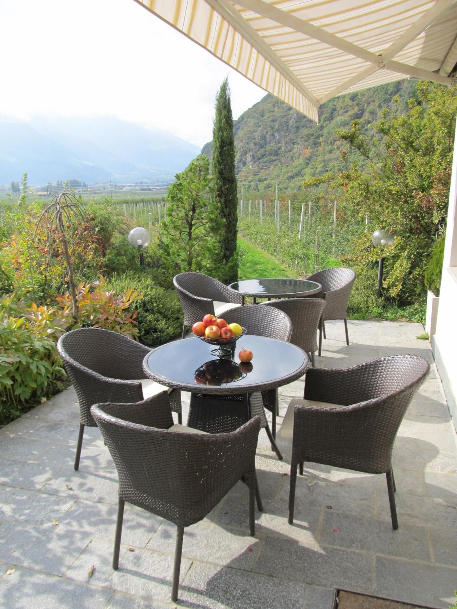 Garni Weghueb Bed & Breakfast Rablà Dış mekan fotoğraf